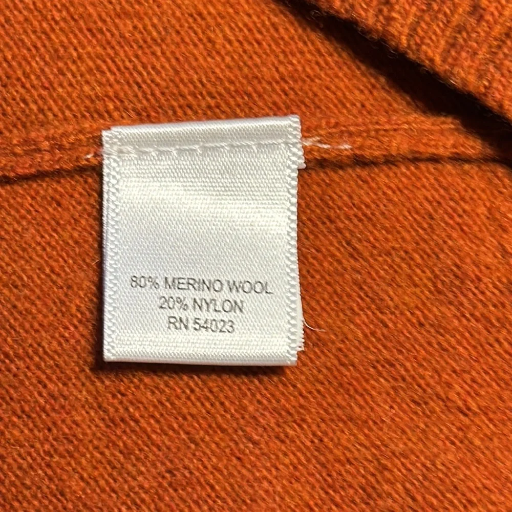 Banana Republic brand banana